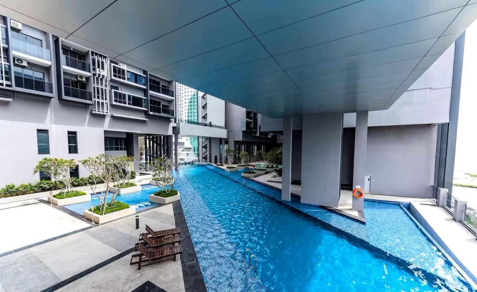 Imperio Apartment